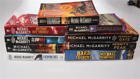 Michael McGarrity Paperback Books