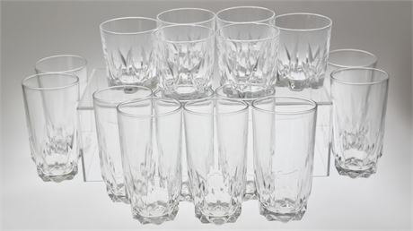Set of 16 Glasses