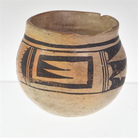 Vintage Hopi Pottery Vessel