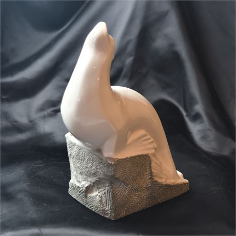 Vincent Glinsky "Seal" Sculpture