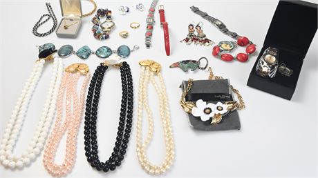 Vintage & Costume Jewelry