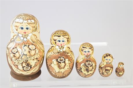 Russian Nesting Dolls