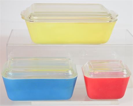 Vintage Pyrex Primary Colors Refrigerator Dishes Set