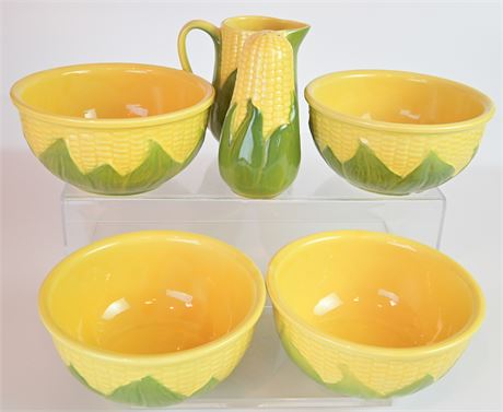 Shawnee Pottery Corn Set