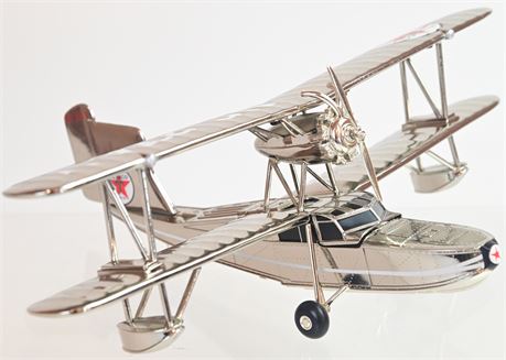 Wings of Texaco 1936 Keystone-Loening Commuter Plane "The Duck"