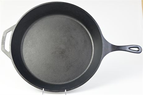 Vintage Cast Iron Lodge 15" Skillet