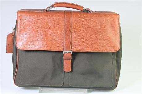 Bosca Messenger Bag