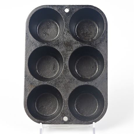 Vintage Lodge Cast Iron 6 Cup Muffin Pan