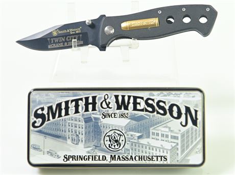 Smith & Wesson Pocket Knife