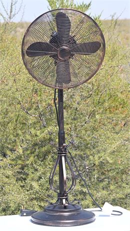 18" Deco Breeze Oscillating Fan