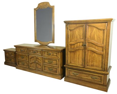 Vintage Bedroom Furniture