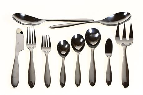 Nambé Bend 45 Pieces Flatware Set