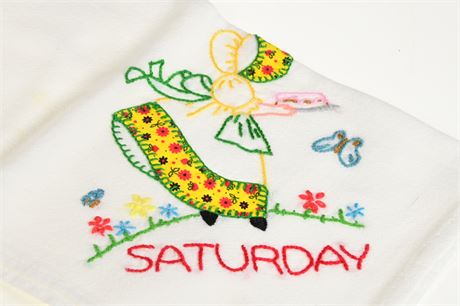 Sunbonnet Sue Embroidered Tea Towels