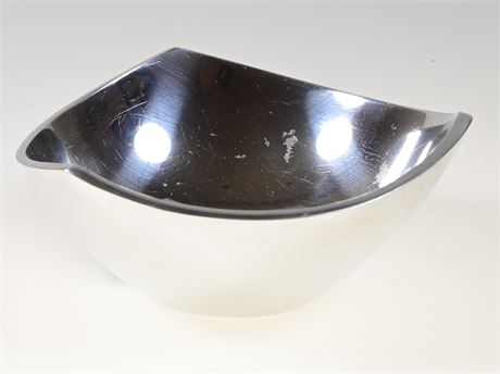 Nambé Tri Corner Serving Bowl