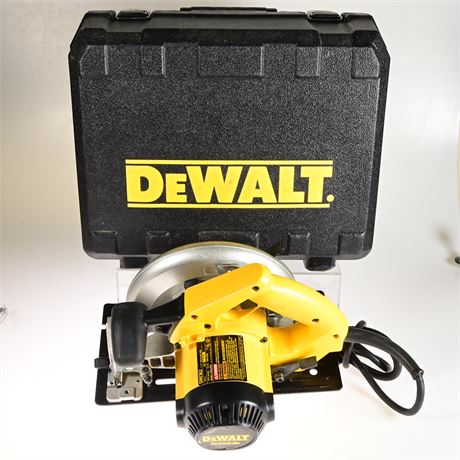 DeWalt 7 1/4" Circular Saw