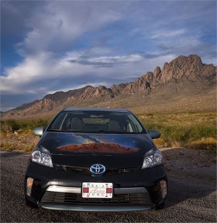 2012 Plug-in Prius Art Car painted by Luis Navarro