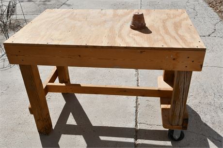 Wood Work Bench